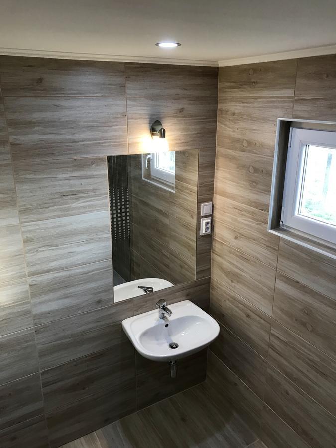 Tennis Guesthouse Ordacsehi 外观 照片